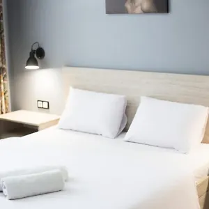 https://apartments-on-4-ruska-str.hotelslviv.net