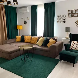 Villagrey Tunari Вилла