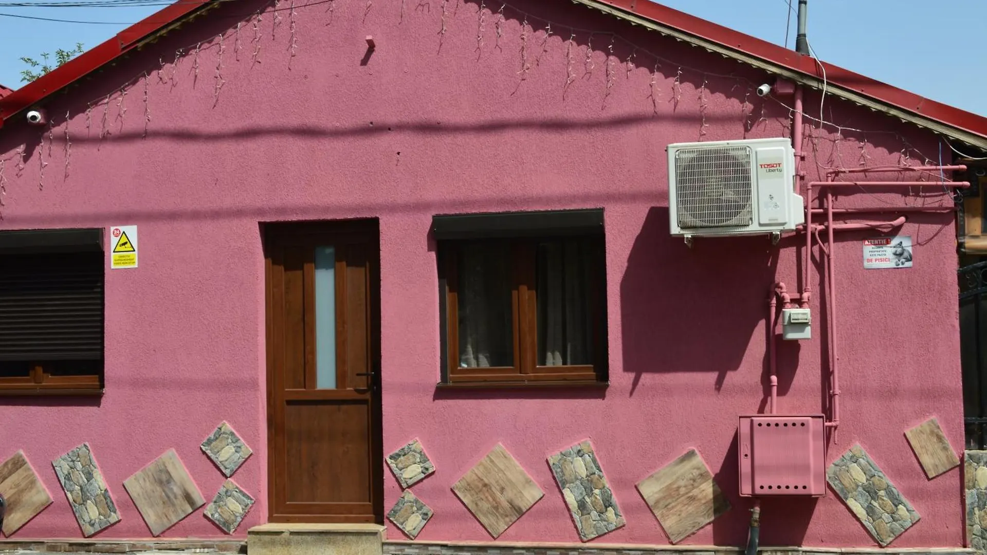 Yna House location